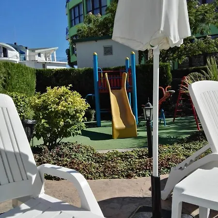 Apartamento лесо-зара студио