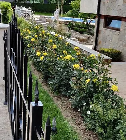 лесо-зара студио Apartamento Ravda